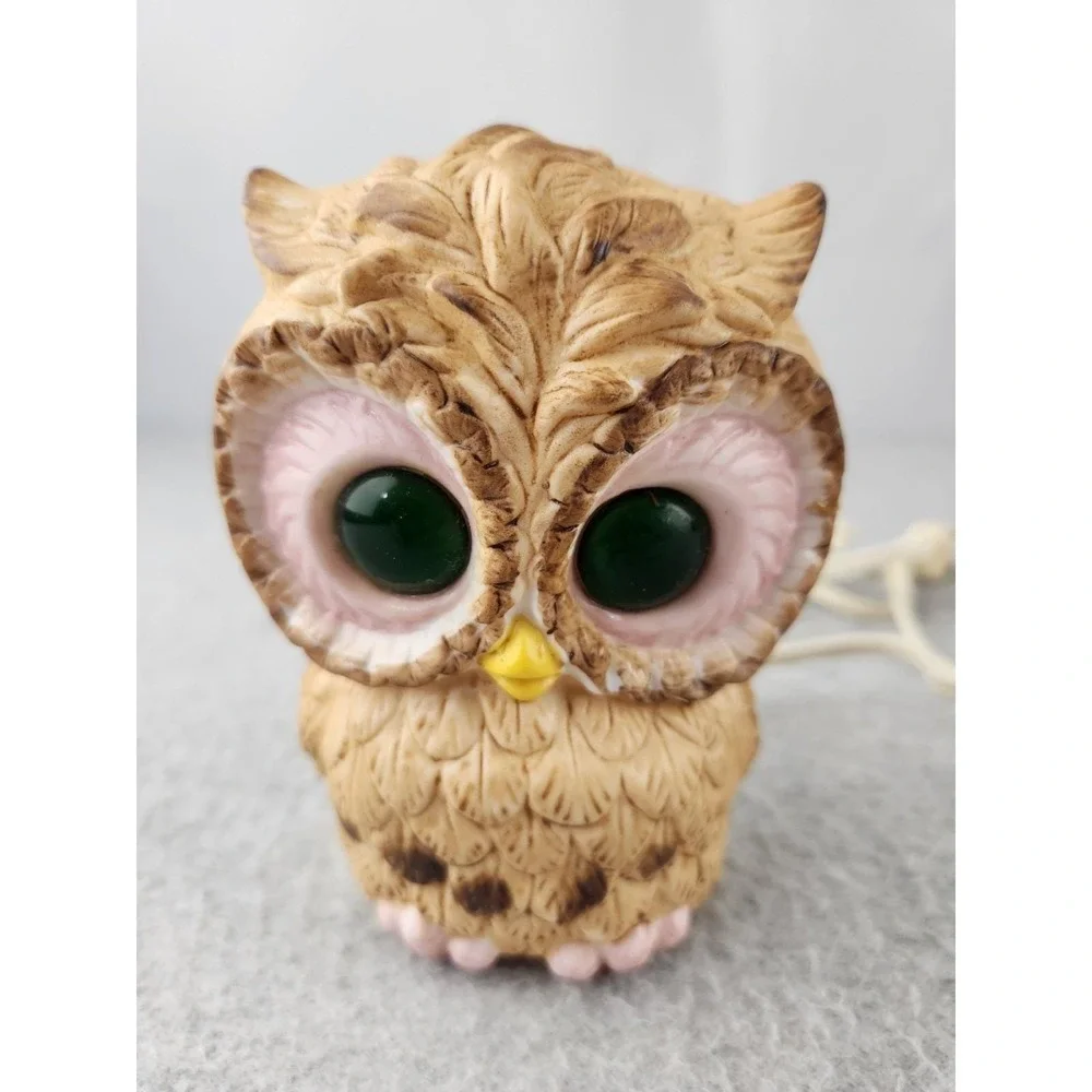 Vintage Ceramic Owl Table Lamp Night Light Retro Lighted Eyes Mid Century Pink